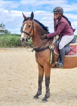 Holly Gair flies to victory in the NAF Five Star Summer Silver League Qualifier at Northallerton Equestrian Centre